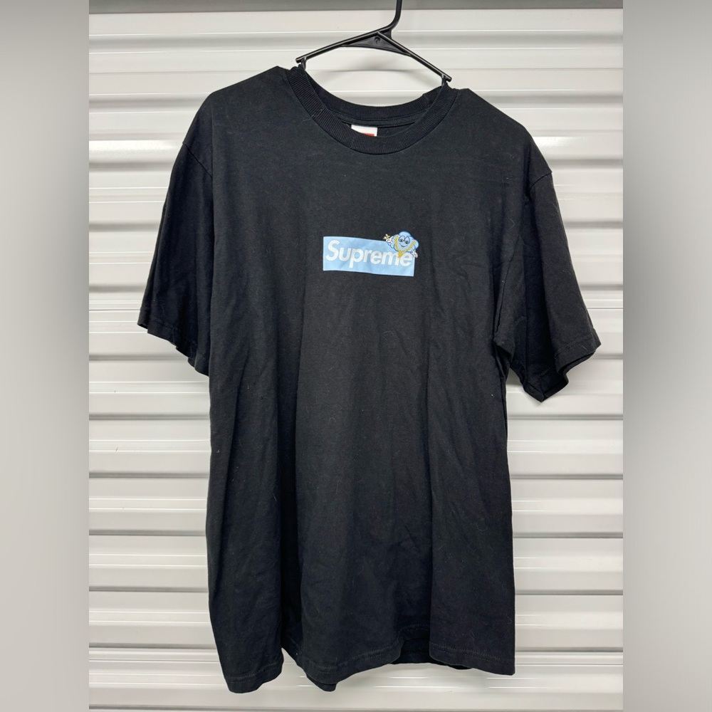 Large supreme shirt